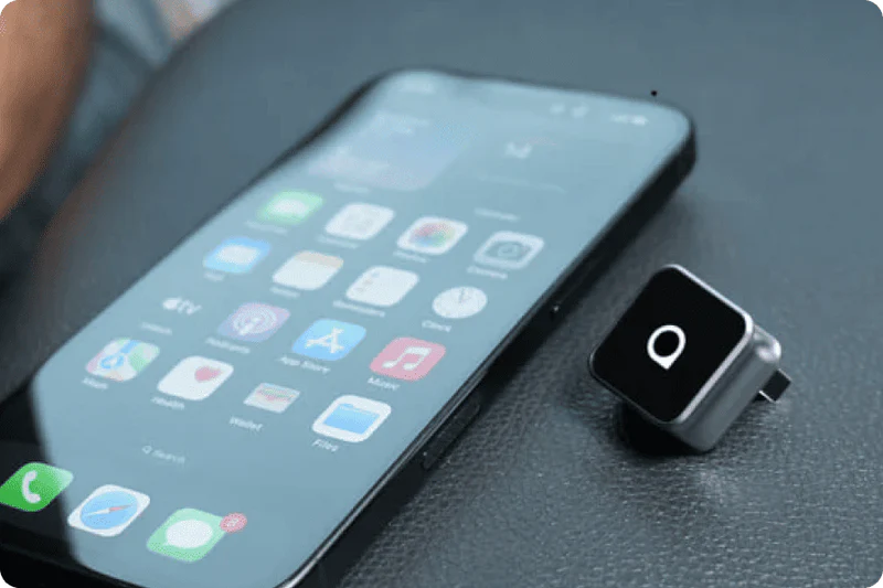 スマートフォンとCube 3.0本体のイメージ