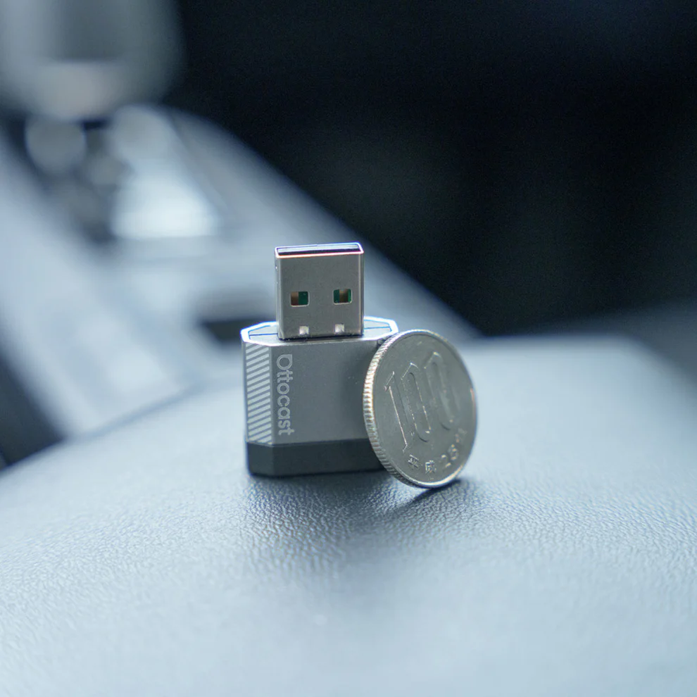 MINI Nova 3.0のコンパクトな本体サイズを確認するイメージ